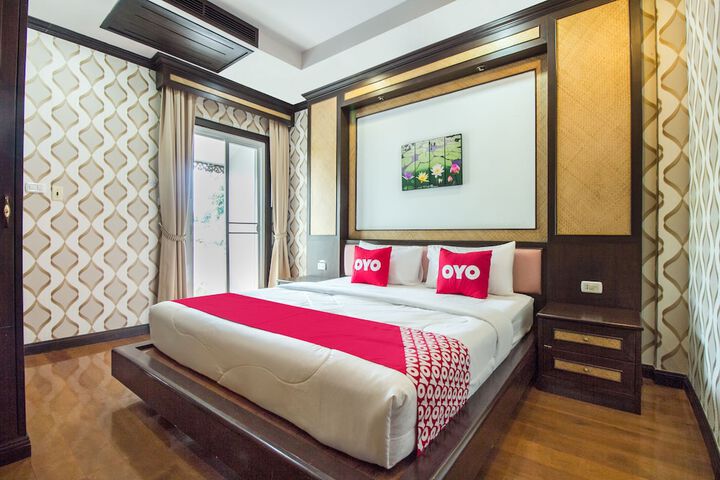 Room 10 of 53