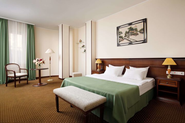 Room 15 of 31