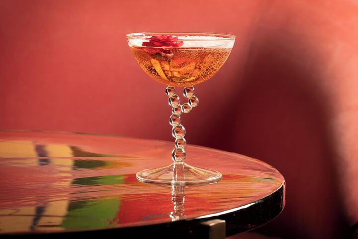 Lounge 128 of 149