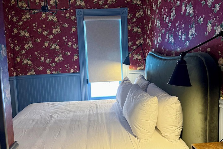 Room 46 of 57