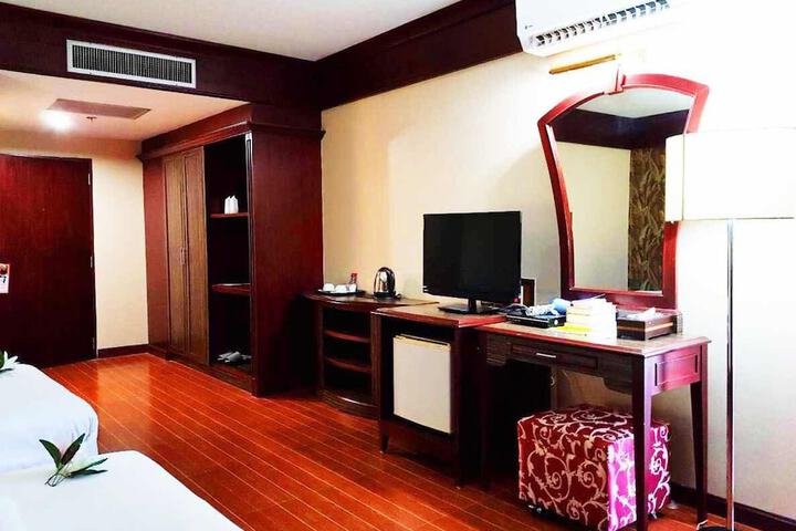 Room 26 of 72
