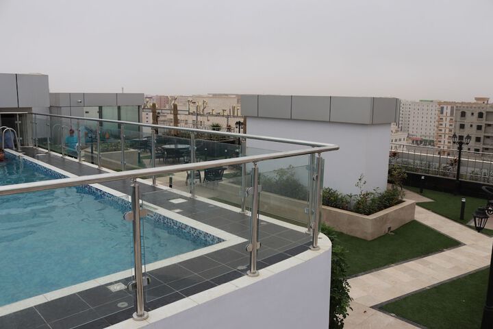 Pool 29 of 42