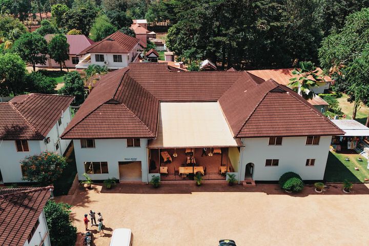 Keys Hotel Mbokomu Branch