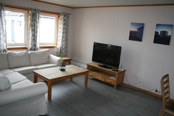 Room 11 of 14