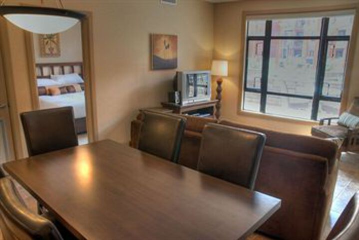 Room 25 of 49