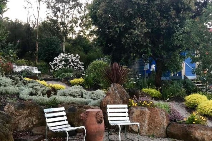 Hotel Exterior 35 of 52