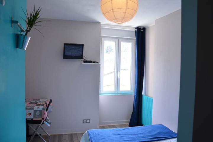 Room 6 of 22
