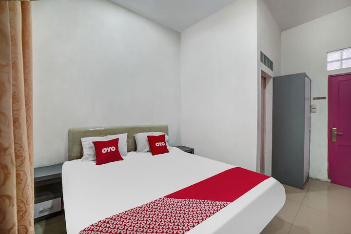 Room 7 of 26