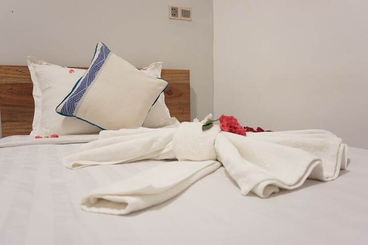 Room 28 of 47