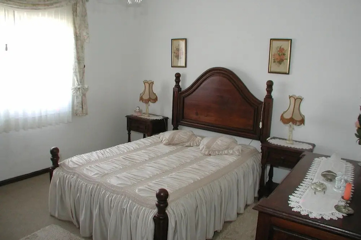 Room 3 of 11