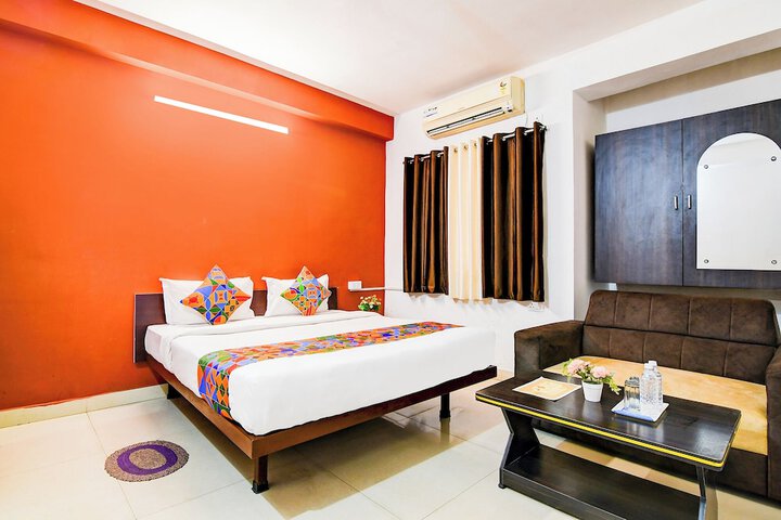 Room 20 of 29