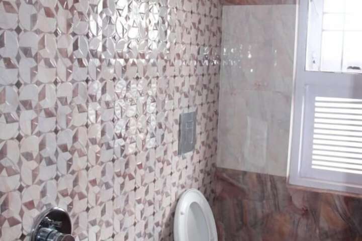 Room 13 of 24