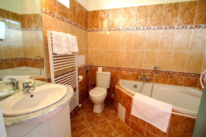 Bath Interior