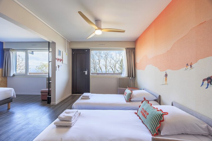 Room 40 of 81