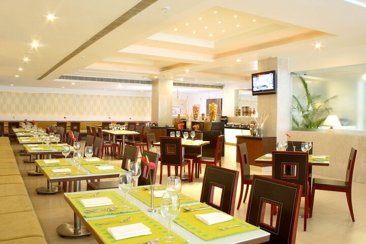 Dining Photos