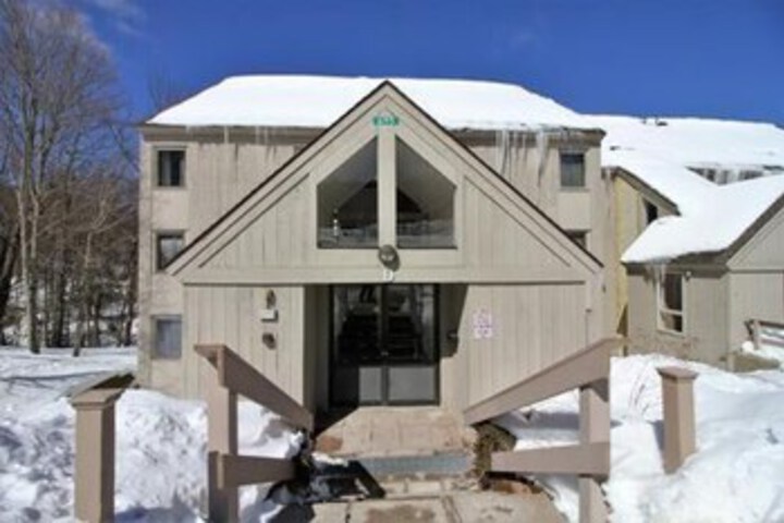 Hotel 7 of 24