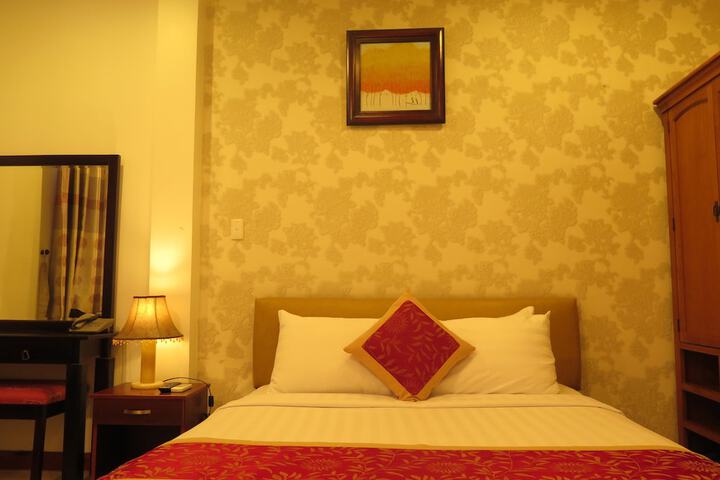 Room 18 of 39