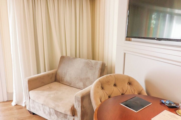 Room 40 of 108