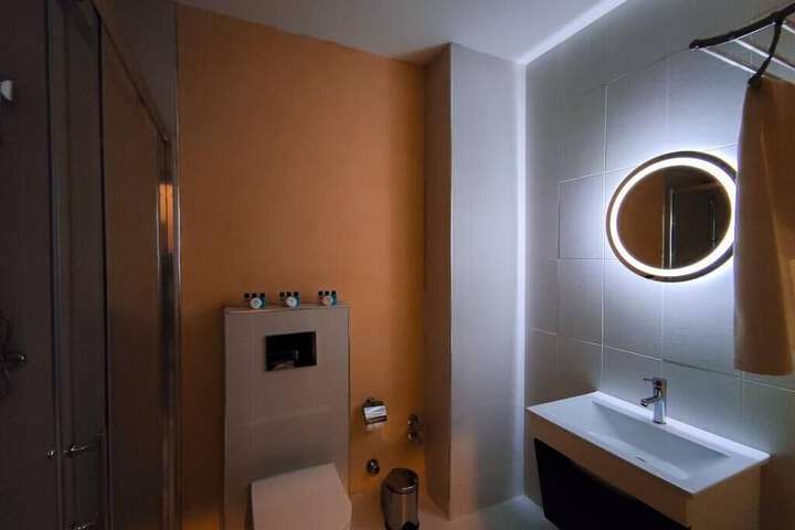Room 40 of 58