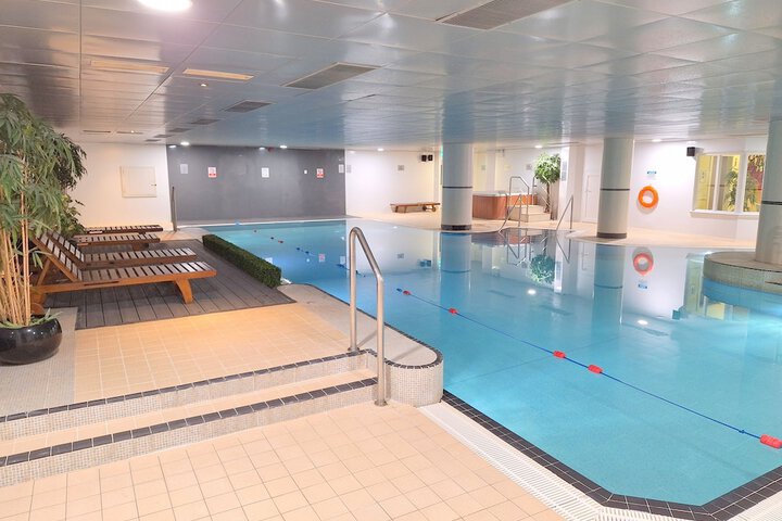Pools & Facilities