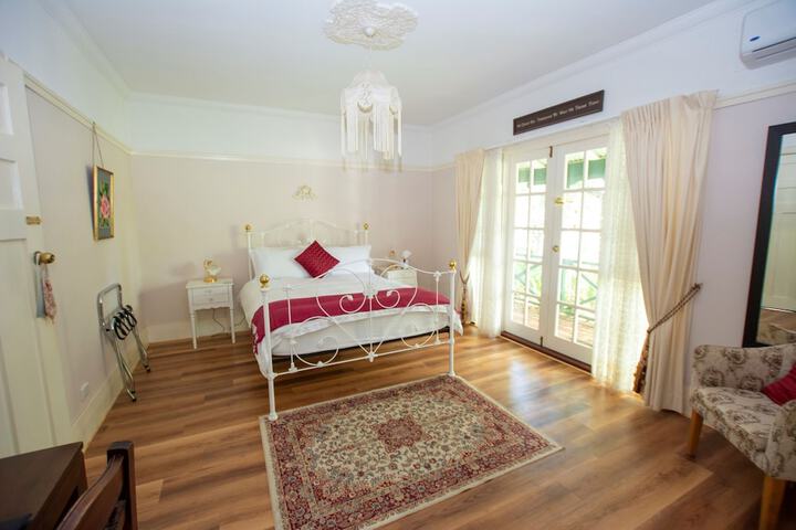 Room 12 of 58