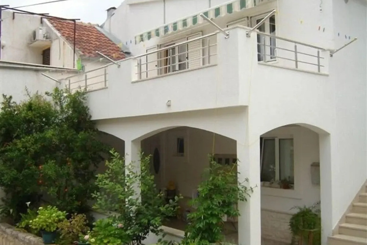 Zoki Great Location Close to the sea A2 Plavi