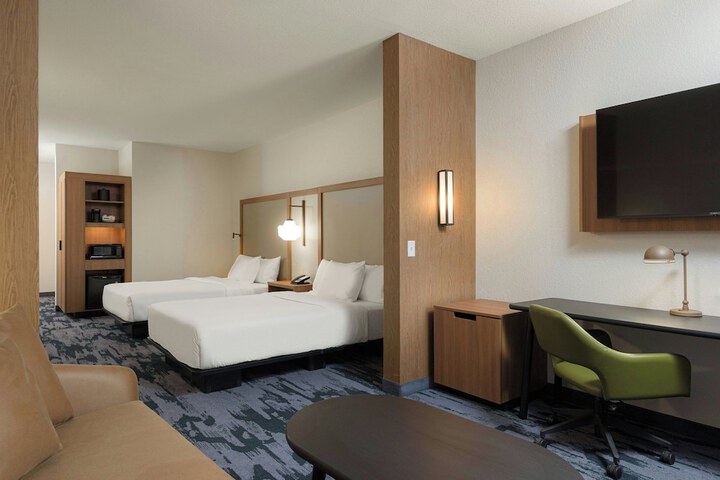 Room 15 of 29