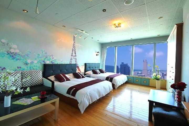 Room 60 of 98
