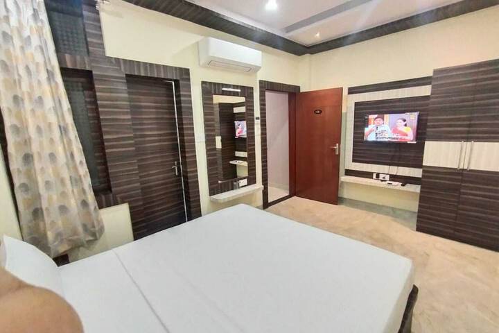 hotel nandini palace in Varanasi