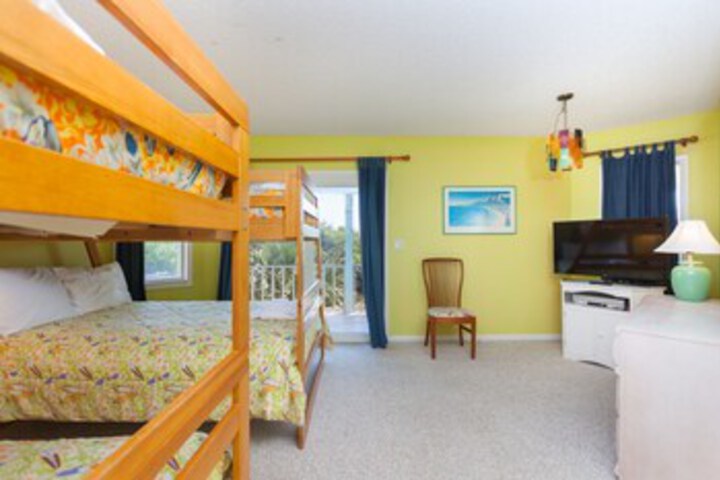 Room 50 of 60