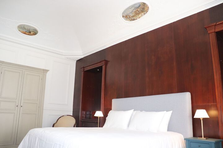 Room 5 of 55