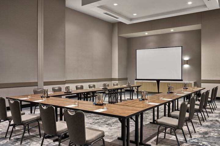 Meeting facility