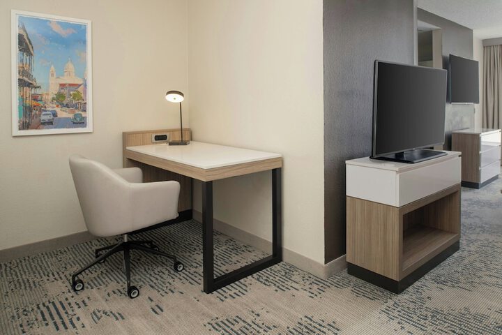 Room 7 of 50