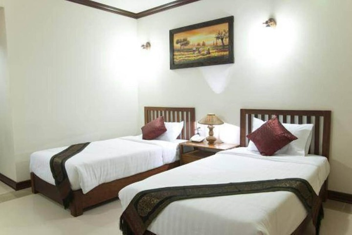 Room 21 of 42