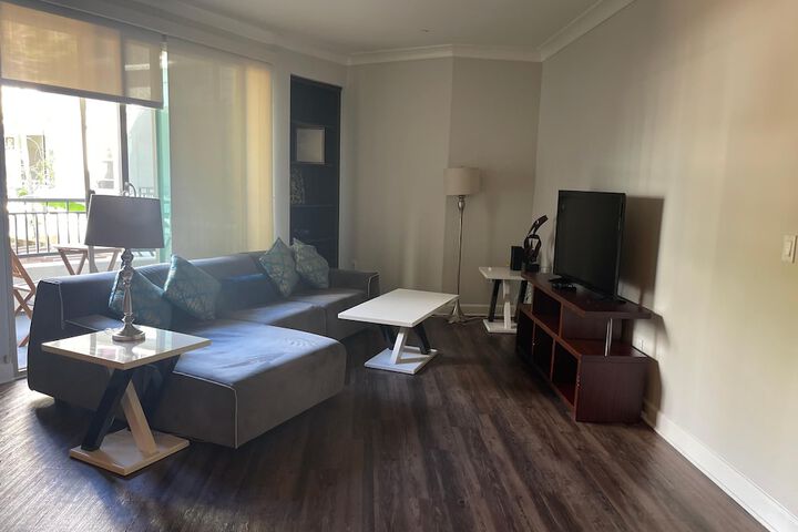 Room 7 of 9