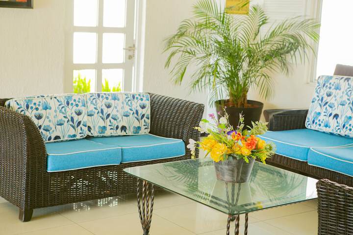 Lobby Entry