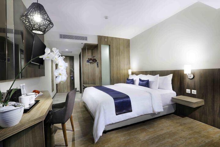 Room 5 of 36