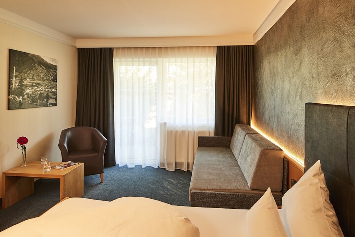 Room 8 of 63