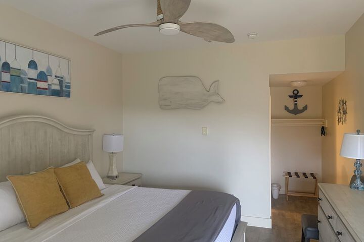 Room 6 of 58