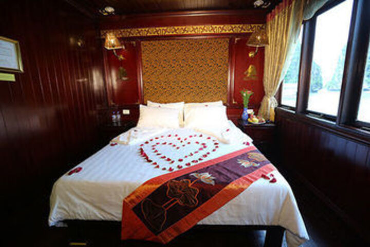 Room 40 of 64