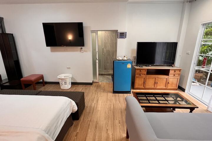 Room 21 of 159