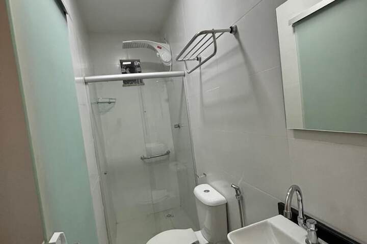 Room 10 of 13
