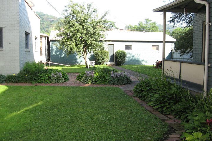 Hotel Exterior 95 of 114