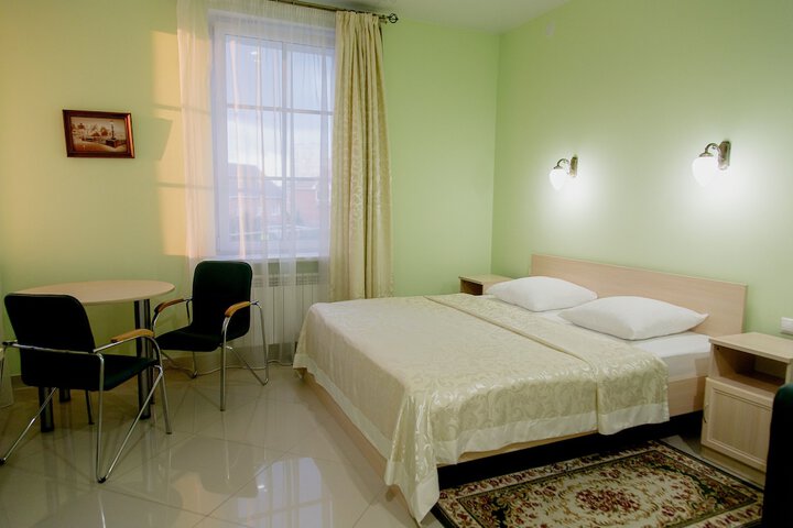 Room 16 of 20