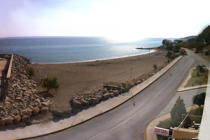 Beach 33 of 43