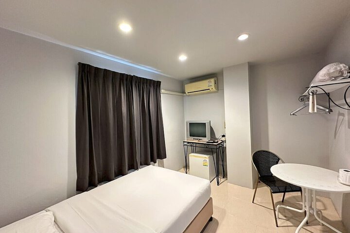 Room 12 of 45