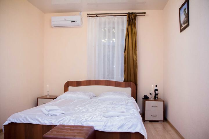 Room 16 of 20