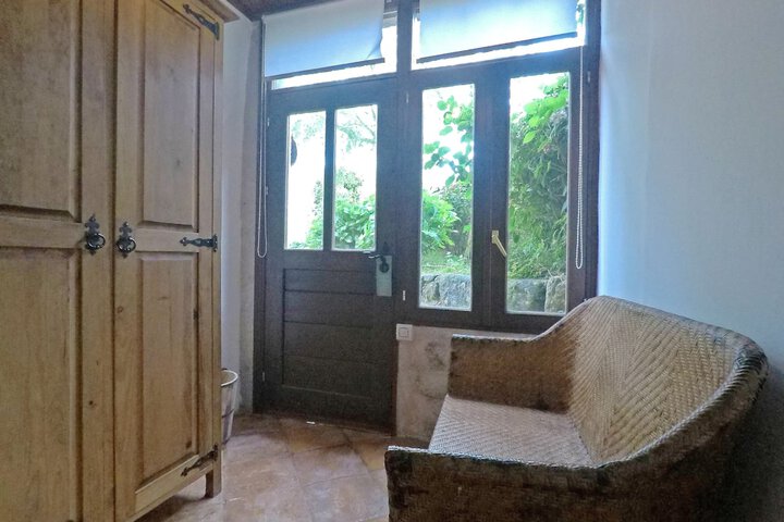 Room 48 of 78