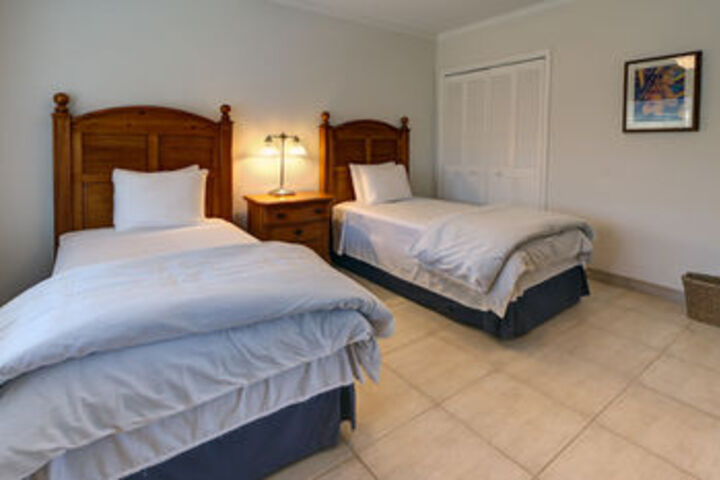 Room 16 of 23