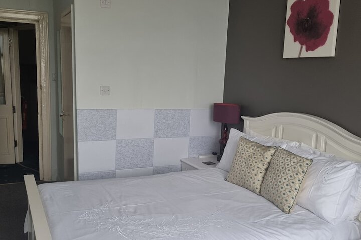 Room 67 of 184